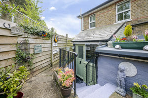 Photo 12- click for photo gallery